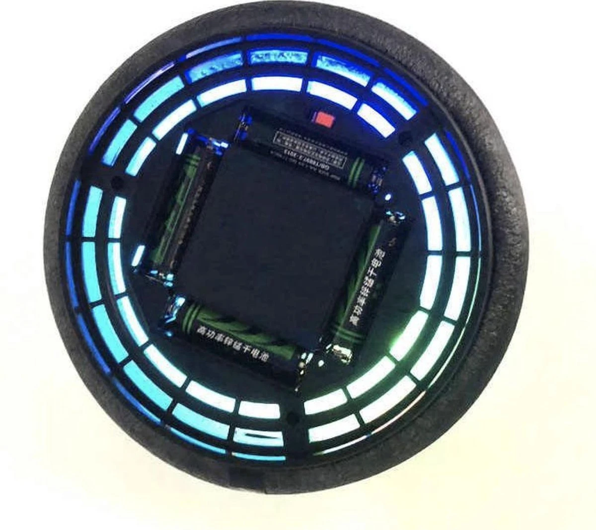 Blossombel Zwevende Hover Bal Met LED Verlichting - Binnen Voetbal- Spelgoed -met Gratis Schroevendraaier + 4 Batterijen - Afbeelding 2